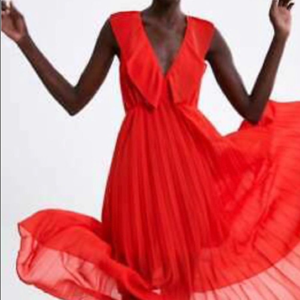 💋Zara Ruffled Maxi Dress 💋 - Picture 2 of 10